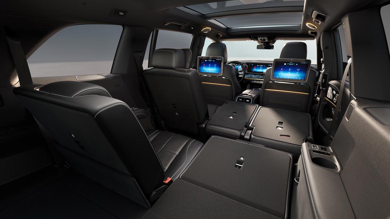 Khoang hành khách phía sau của xe Mercedes-Benz GLS 450 4MATIC FL